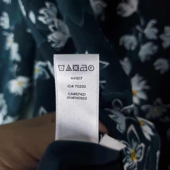 Ann Taylor Loft Womens Green Floral Off The Shoulder Float Blouse Top Size Large - Picture 6 of 6